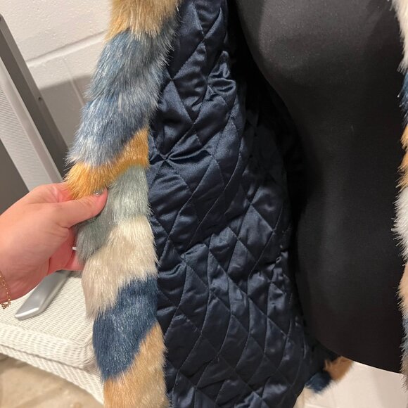 Forever21 Small Brown Jacket – Faux Fur Trendy Outerwear - Picture 3 of 8